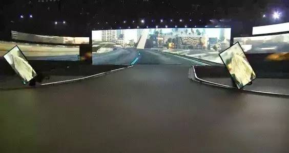 KUKA 高負(fù)載機(jī)器人傳播駕駛樂(lè)趣