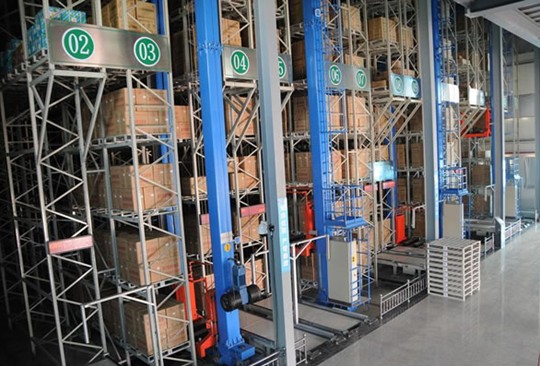 東莞力生托盤堆垛機(jī)