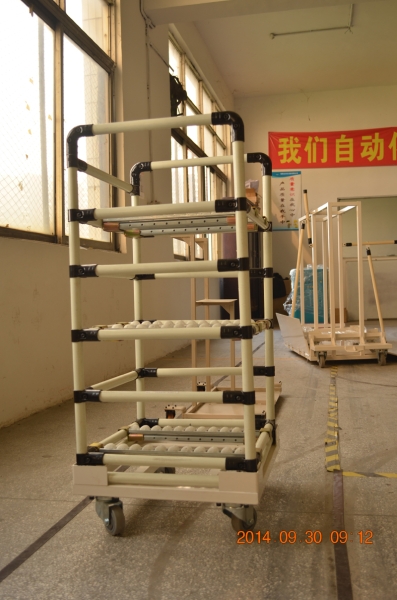 東莞瑞鵬AGV物料架