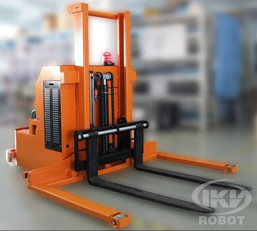 艾克威爾磁導(dǎo)航叉車AGV