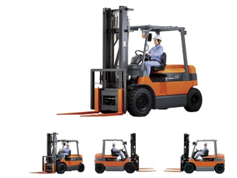 豐田：電動四輪平衡重叉車 7FBM